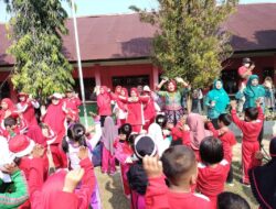 Bunda Paud Senam Bersama Anak – Di Kecamatan Ulok Kupai