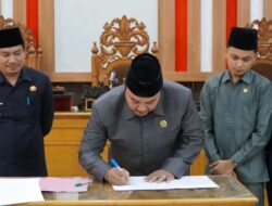 Rapat Paripurna DPRD Bengkulu Utara Agenda Penyampaian Kata Akhir Fraksi DPRD Bengkulu Utara