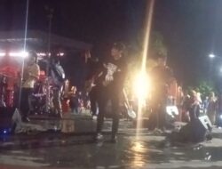 Main Perdana Di detik Hitung Mundur Pergantian Tahun Baru 2026 Mahabbah Band Berhasil Menarik Perhatian Masyarakat 