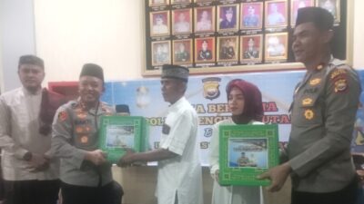 Polres Bengkulu Utara Berbagai Takjil Dengan Wartawan