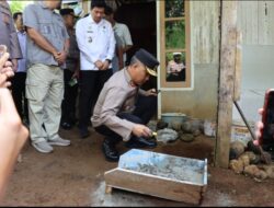 Peletakan Batu Pertama Program Bedah Rumah ke – 70 kabupaten Bengkulu Utara Oleh Dilakukan Kapolda Bengkulu
