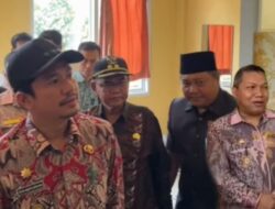 Didampingi Wabub Dan Kadis Dinkes Bupati Arie Meresmikan Puskesmas Air Bintunan