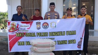 Polres Bengkulu Utara Gelar Bakti Religi Hari Bhayangkara ke-80: Bersihkan Tempat Ibadah dan Salurkan Bantuan Semen