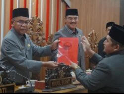 DPRD Kabupaten Bengkulu Utara Melaksanakan Rapat Paripurna Bahas Dua Raperda Penting