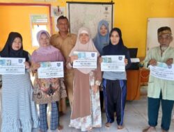 Pemdes Air Sekamanak Melaksanakan Penyaluran BLT DD Kepada 5 KPM Tahun 2026