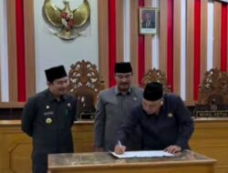 Rapat Paripurna DPRD BU tentang Pertanggungjawaban Pelaksanaan APBD Tahun Anggaran 2025