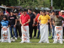 😁Mewarnai Semarak perlombaan Menyambut HUT RI Ke – 81 Bupati BU Bersama Kapolres BU 1 Tim Tarik Tambang