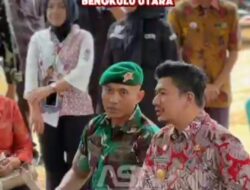Bupati Arie Dan Wakil Bupati BU Hadir Lansung Di Peresmian Program Bedah Rumah Ke – 78 Desa Karang Pulau