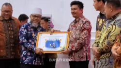 Pemerintah Daerah B/U Meraih Penghargaan Tingkat Pertama Pada Penganugerahan Jamsostek Award 2026